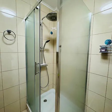 Apartment Cherno 107 - 19 *