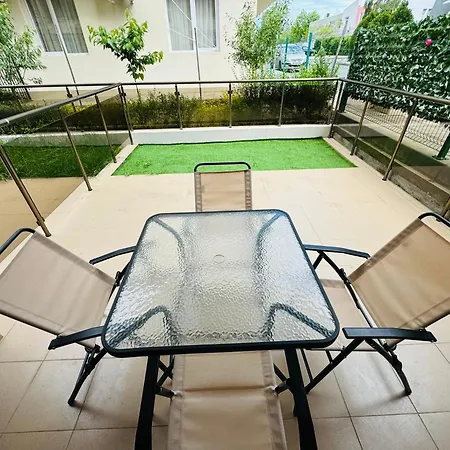 Cherno 107 - 19 Apartment